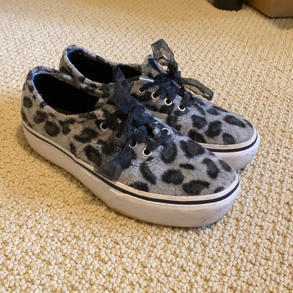 Cheetah platform Vans